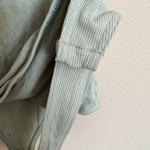 Missguided Plus Ribbed Sleeveless Thong Bodysuit - Picture 4 of 7